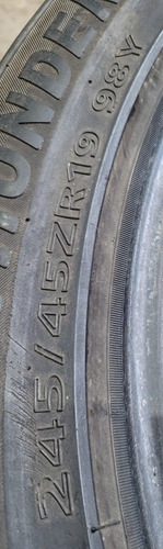 Pneu Delinte 245/45 R19 Thunder D7 Usado (Usado)