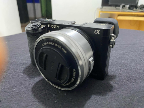 Cámara Sony A6000 Full Hd