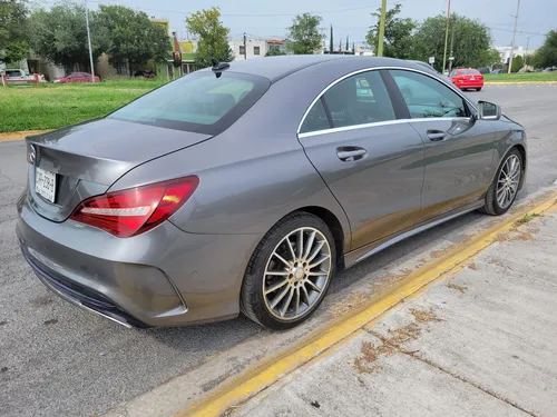 Mercedes-Benz Clase CLA 2.0 250 Cgi Sport At