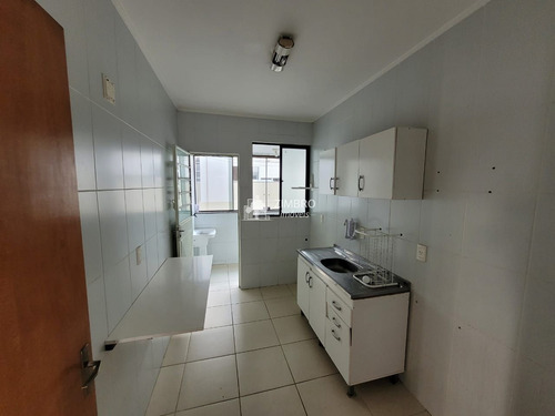 Imagem 7 de 11 de Apartamento 01 Dormitório Para Locação Em Santa Maria Com Sacada Churrasqueira - Bairro Fátima - 8557