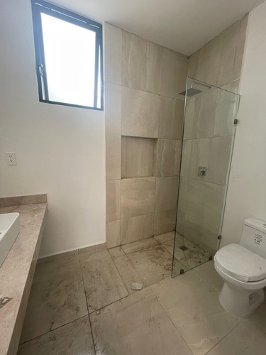 Casa En Venta De Un Piso Dos Recamaras En Temozón Norte