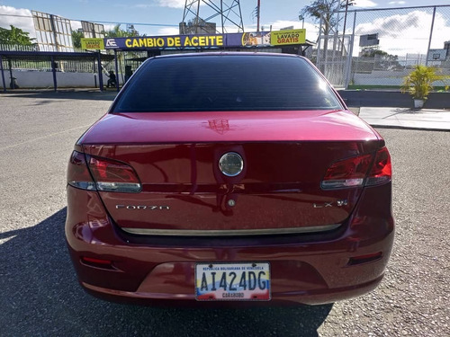 Imagen 6 de 16 de Dodge Forza