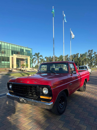 Ford F-100 Motor 221 Nafta