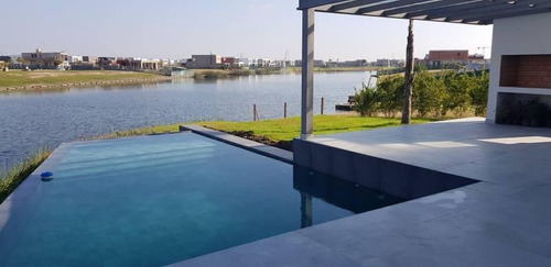 Imagen 5 de 30 de La Mejor Calidad De Construccion - Al Lago