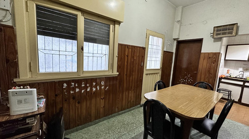 Venta Casa 3 Ambientes Mas Ph, Multifamiliar A Reciclar En Lomas Del Mirador, La Matanza