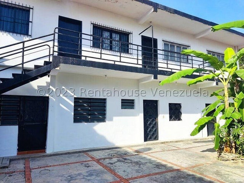 Casa-apartamentos Venta De Uso Multifamiliar Las Quintas Naguanagua  Carabobo Leida Falcon Lf23-17767