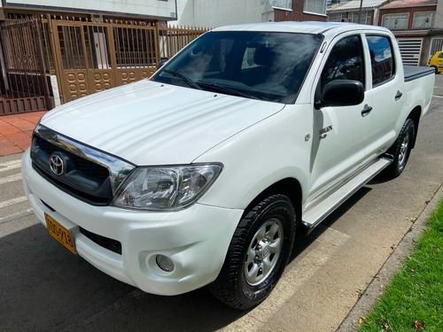 Toyota Hilux 4x4 Diesel 2.5