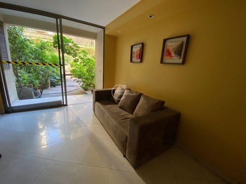 Departamento En Venta De 1 Dorm. En Santiago