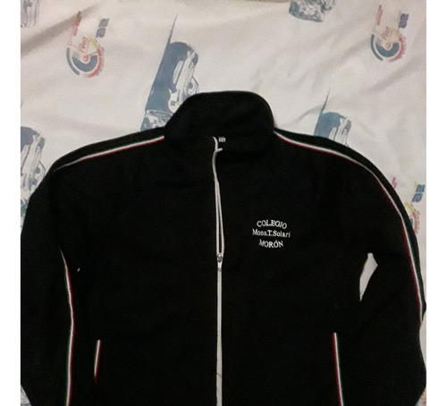 Campera Negra Colegio M. Solari Morón Talle 14