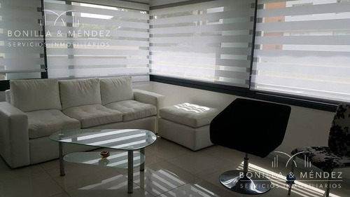 Torres Barcelona, Bloque Ii, 3 Dormitorios, Alquiler Anual, Gastos Comunes Incluidos