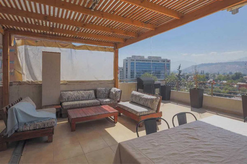 Duplex Con Gran Terraza, 2d, Las Condes (92742)