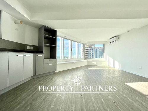 Imagen 2 de 14 de Hermoso Apartamento A Estrenar En Cantegril