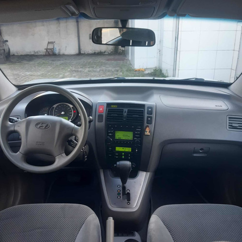 Imagem 8 de 10 de Hyundai Tucson 2013 2.0 Gls 4x2 Aut. 5p