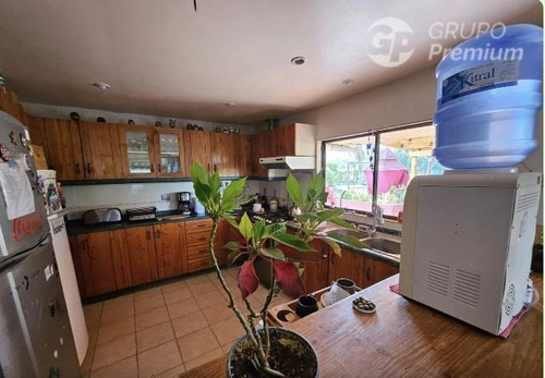 Hermosa Casa A La Venta, 4d+5b+10est.+pisc., Bat