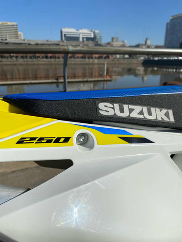 Suzuki Rmz 250