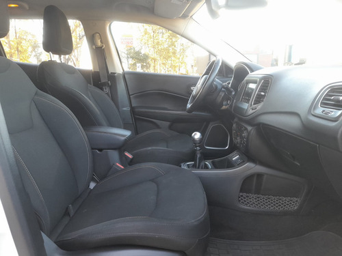 Jeep Compass 2.4 Sport