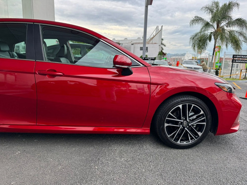 Toyota Camry 2.5 Hev Xle