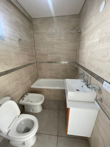 Departamento A Estrenar De 2 Ambientes Tipo Dúplex En Venta Bernal Oeste