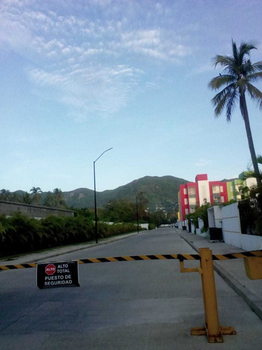 Imagen 12 de 14 de Dpto Completo Frente A La Alberca. Restaurantes, Y Centros Comerciales. La Playa La Tendrás A Solo 12 Min De Puerto Marquez