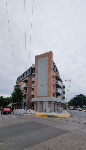 Duplex Tres Ambientes A Estrenar José Mármol Terrazas De Bynnon (frente A Estación)