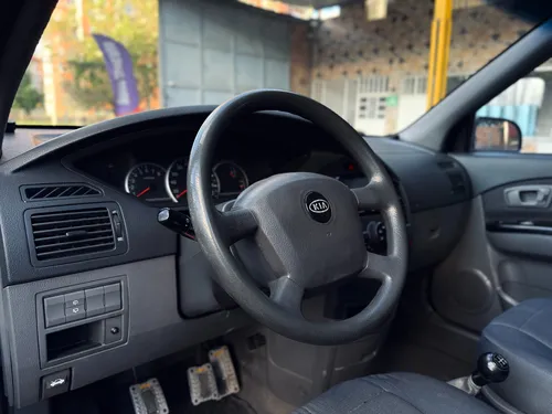 Kia Carens 2.0 Lx 7 Cool