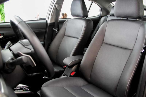 Toyota Yaris 1.5 16v Flex Sedan Xs Connect Multidrive
