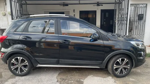 BAIC X25 1.5 Fashion At