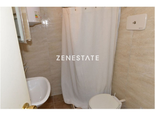 Apartamento En Mansa, 1 Dormitorios