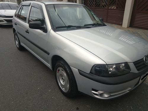 Volkswagen Gol 2.0 5p