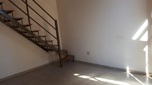 Ph En Alquiler Duplex Sin Expensas 2 Ambientes Primer Piso