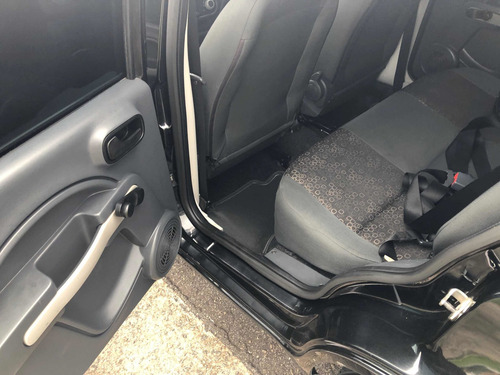 Imagem 5 de 9 de Fiat Uno 2012 1.0 Vivace Flex 5p