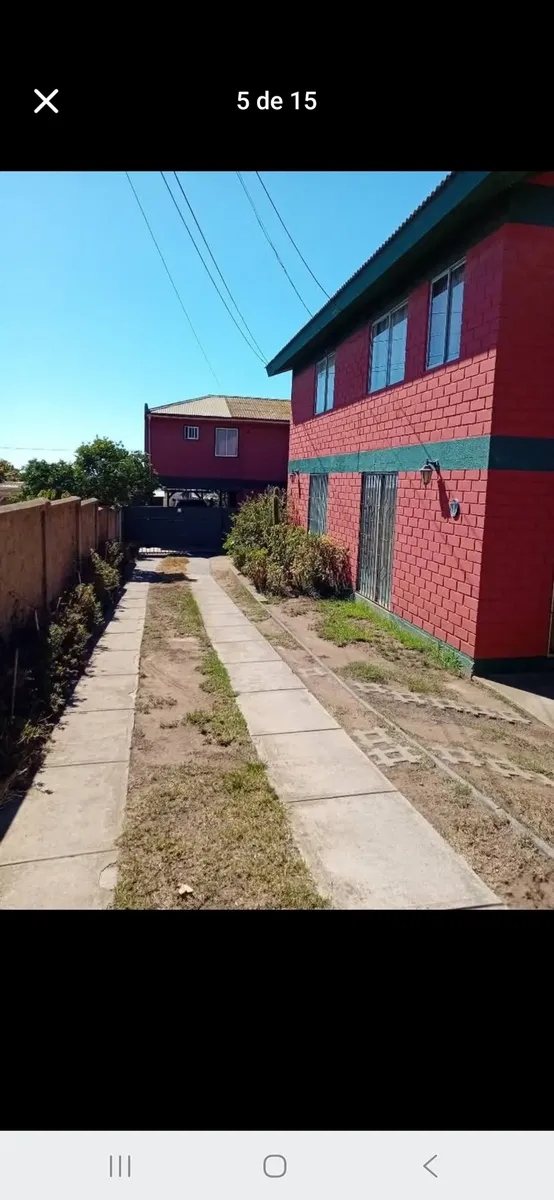 Imagen 2 de 12 de Casa En Barrio Tranquilo En Con Con.