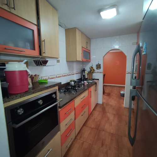 Imagen 2 de 12 de Bello Apartamento En La Rosaleda , San Antonio De Los Altos