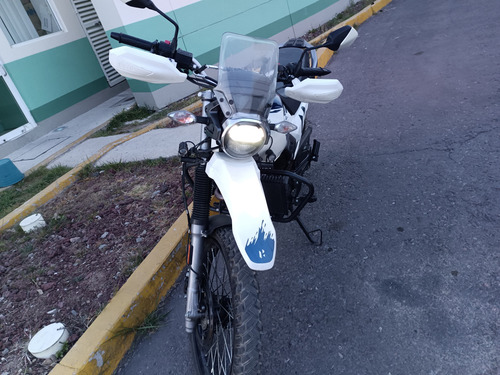 Hero Xpulse 200 Fuel Inyección 2v, Color Blanco.