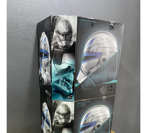 Captain Rex Premium Electronic Helmet Black Series Star Wars (Usado)