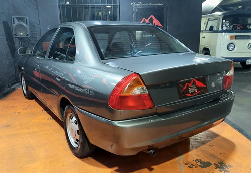 Imagen 4 de 14 de Mitsubishi Signo
