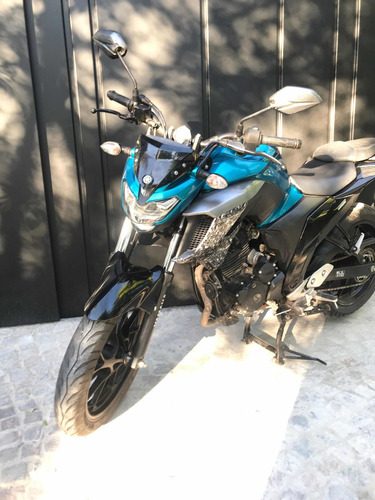 Yamaha Fz 25 Puntomoto