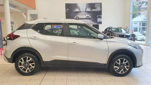 Imagen 2 de 10 de Nissan Kicks Sense Mt
