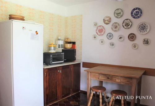 Imagen 6 de 17 de Casa En Pinares, 2 Dormitorios Más Casa De Huéspedes