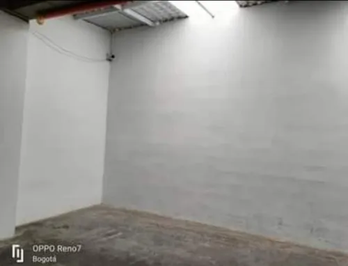 Vendo Casa Bodega Con Licencia Para 5 A 7 Pisos