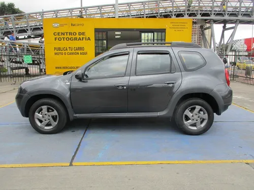 Renault Duster DYNAMIQUE 4X2 2000CC MT AA