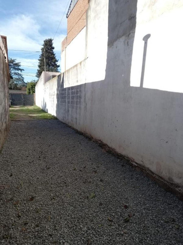 Casa En Venta - 1 Dormitorio 1 Baño - Cochera - 497mts2 - Villa Ballester