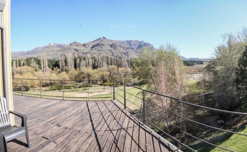 Casa En Venta En Chapelco Golf, San Martin De Los Andes
