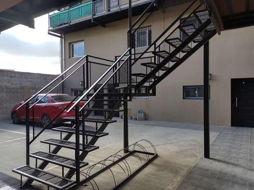 Imagen 4 de 18 de Departamento En Venta, Islas Malvinas 254 (pb N°8), Belén De Escobar