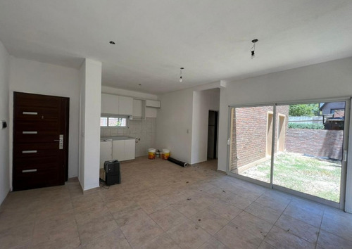 Imagen 2 de 17 de Casa Dos Dormitorios Funes