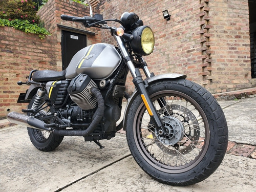 Moto Guzzi V7 Special
