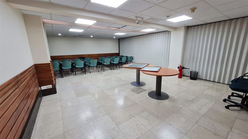 Oficina En Arriendo En Providencia