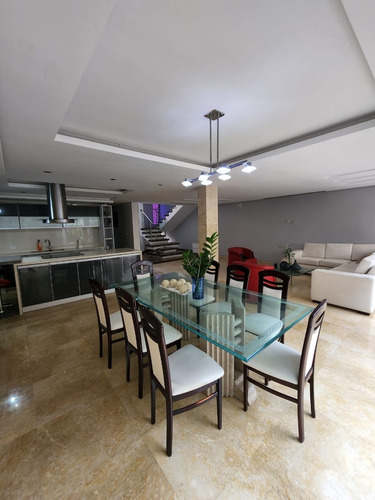 Imagen 16 de 18 de Townhouse En Venta Urb Trigal Norte (solo Cliente) Da