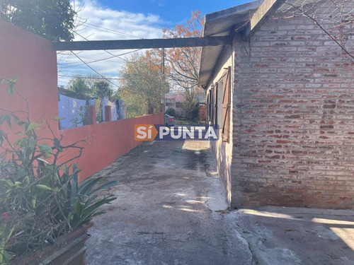 Imagen 18 de 23 de Casa En Venta - Maldonado