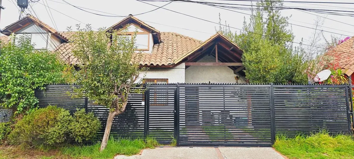 Imagen 1 de 29 de Oportunidad, Gran Casa 4d-3b-quincho-extras, Peñalolén